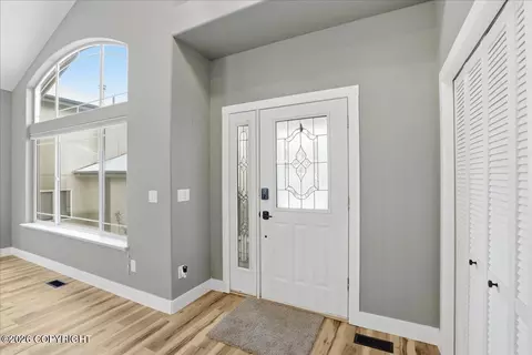 8716 Inyo Cir, Eagle River, AK 99577 photo 6