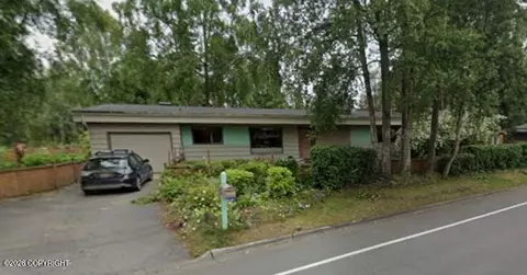 2000 Hillcrest Dr, Anchorage, AK 99517