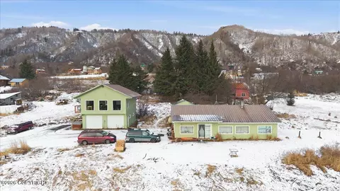 40035 Fernwood Dr, Homer, AK 99603