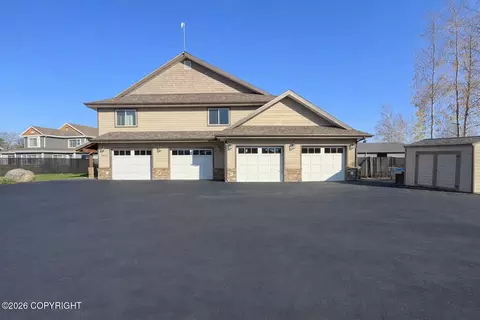 36070 Lakeshore Dr, Soldotna, AK 99669