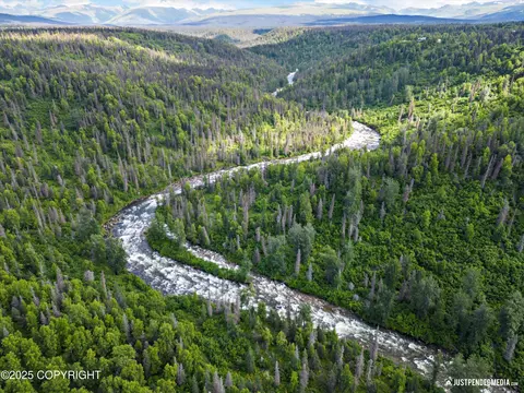 12643 W Snowberry Rd, Willow, AK 99688