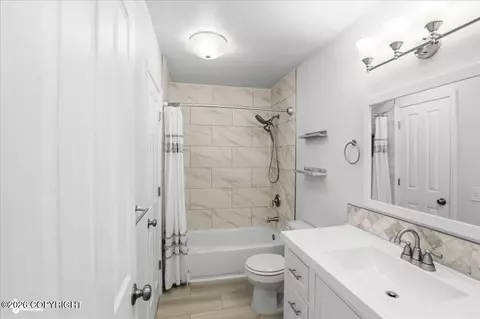 Bath - 9751 Newhaven Loop, Anchorage, AK 99507 photo 1 of 4