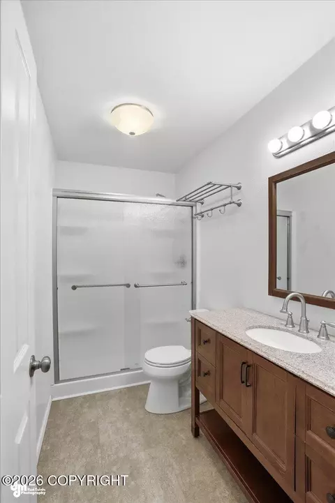 Bath - 9751 Newhaven Loop, Anchorage, AK 99507 photo 4 of 4