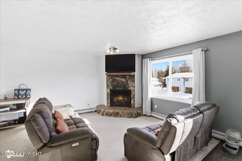 Living - 18643 N Lowrie Loop, Eagle River, AK 99577 photo 3 of 3
