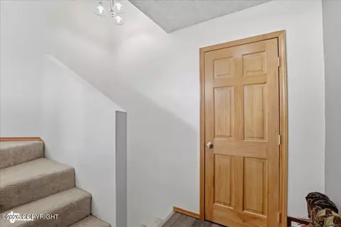 Entry Way - 18643 N Lowrie Loop, Eagle River, AK 99577 photo 5 of 5