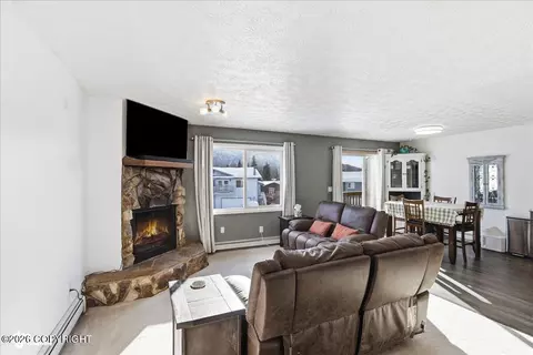 18643 N Lowrie Loop, Eagle River, AK 99577