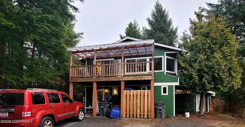 205 Lakeview Dr, Sitka, AK 99835