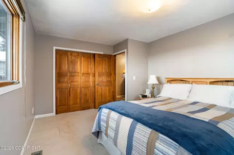 Bedroom - 9502 Dinaaka Cir, Eagle River, AK 99577 photo 2 of 8