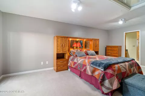Bedroom - 9502 Dinaaka Cir, Eagle River, AK 99577 photo 4 of 8