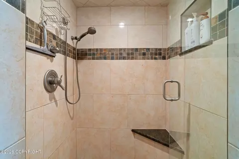 Bath - 9502 Dinaaka Cir, Eagle River, AK 99577 photo 5 of 7