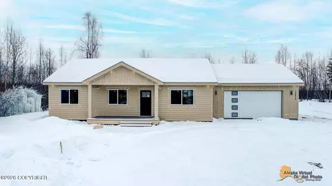 13832 W Halston Ave, Big Lake, AK 99652