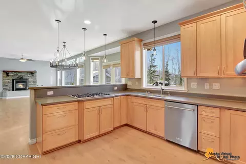 Kitchen - 10857 Splendor Loop, Eagle River, AK 99577 photo 6 of 7