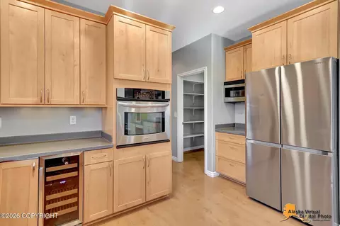 Kitchen - 10857 Splendor Loop, Eagle River, AK 99577 photo 7 of 7