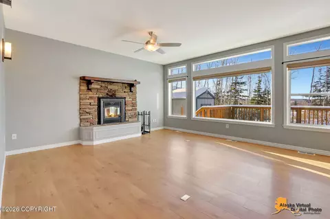 Living - 10857 Splendor Loop, Eagle River, AK 99577 photo 2 of 10