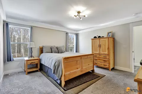 Bedroom - 4431 E Cobblestone Dr, Wasilla, AK 99654 photo 2 of 5