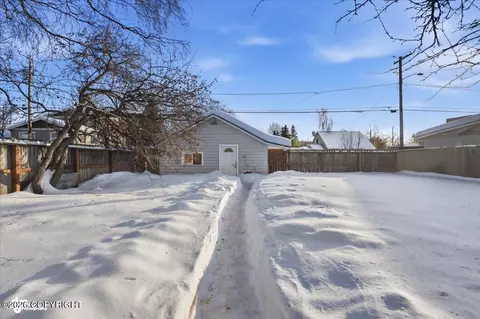 Exterior - 414 E 9th Ave, Anchorage, AK 99501 photo 3 of 5
