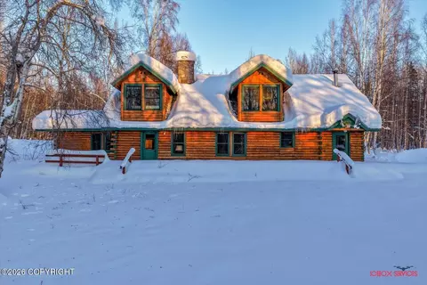 15113 E Sunshine Rd, Talkeetna, AK 99676