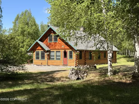 15113 E Sunshine Rd, Talkeetna, AK 99676