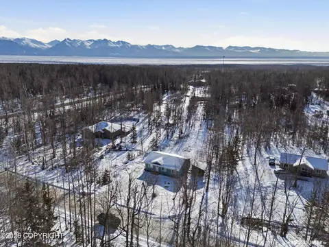 9684 W Demar Ave, Wasilla, AK 99623
