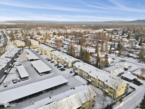View/Area - 261 Mccarrey St # 16B, Anchorage, AK 99508 photo 3 of 5