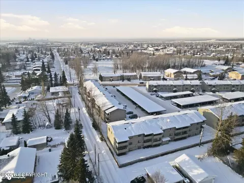 View/Area - 261 Mccarrey St # 16B, Anchorage, AK 99508 photo 4 of 5