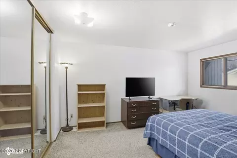 Bedroom - 261 Mccarrey St # 16B, Anchorage, AK 99508 photo 5 of 7