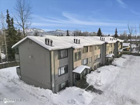 261 Mccarrey St # 16B, Anchorage, AK 99508