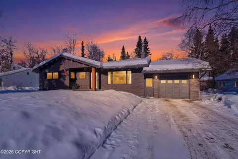 2515 Aspen Dr, Anchorage, AK 99517