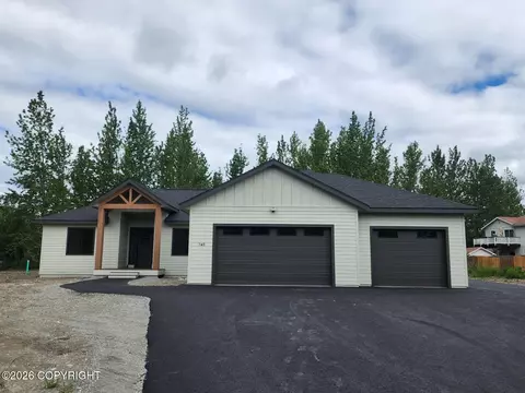 745 W Montana Dr, Palmer, AK 99645