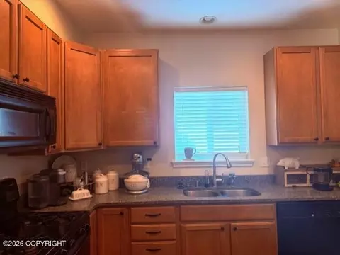 Kitchen - 16603 Baird Cir, Eagle River, AK 99577 photo 3 of 4