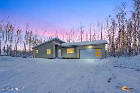 3597 S Dawn Lake Dr, Wasilla, AK 99623