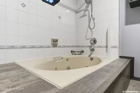 Bath - 9656 Etolin Cir, Eagle River, AK 99577 photo 4 of 6