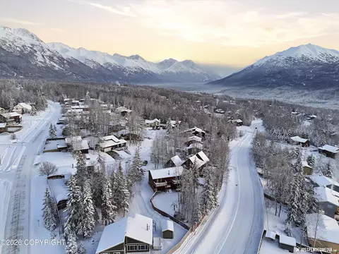 View/Area - 9656 Etolin Cir, Eagle River, AK 99577 photo 5 of 7