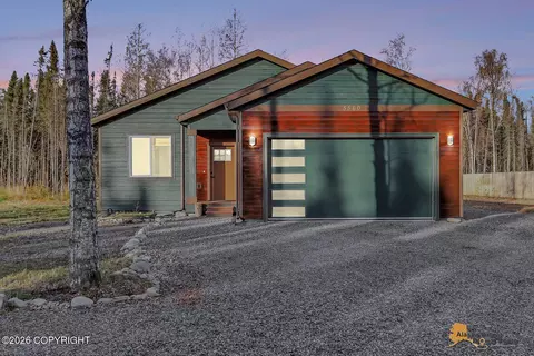 5560 N Suslositna St, Wasilla, AK 99654