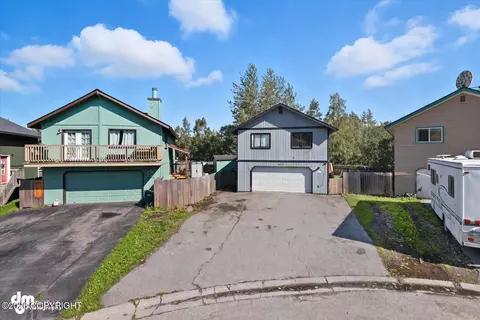3420 Meadowbrook Cir, Anchorage, AK 99504