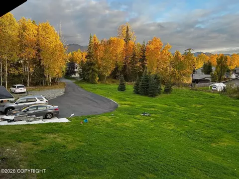 2320 Glacier St, Anchorage, AK 99508