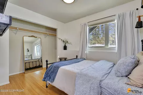 Bedroom - 5005 E 98th Ave, Anchorage, AK 99507 photo 10 of 11