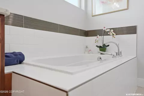 Bath - 5516 Big Bend Loop, Anchorage, AK 99502 photo 4 of 4