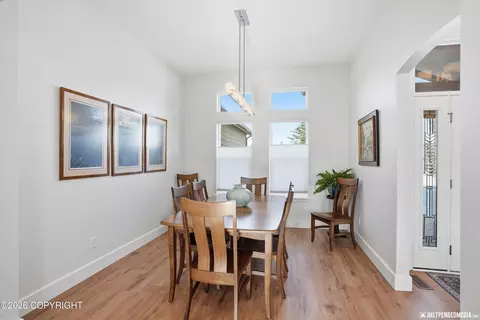 Dining - 5516 Big Bend Loop, Anchorage, AK 99502 photo 1 of 1