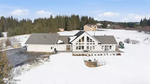 41090 Solstice Dr, Homer, AK 99603