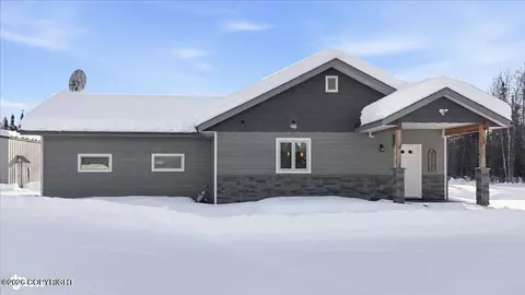 37389 S Talkeetna Rd, Talkeetna, AK 99676