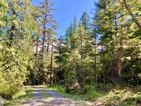 510 NE Clarence Strait Dr, Coffman Cove, AK 99918