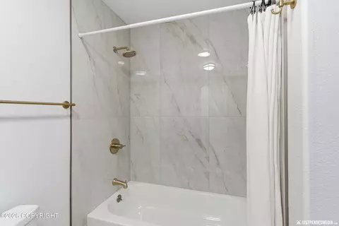 4603 E 8th Ave, Anchorage, AK 99508 photo 21