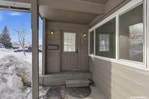 4603 E 8th Ave, Anchorage, AK 99508 photo 4