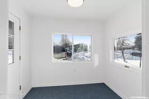 4603 E 8th Ave, Anchorage, AK 99508 photo 5