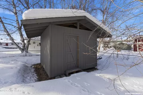 4603 E 8th Ave, Anchorage, AK 99508 photo 38