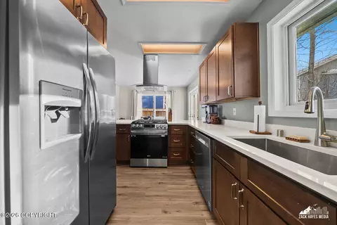 17612 Rachel Cir, Eagle River, AK 99577 photo 27