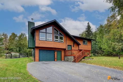 3200 N Dove Ln, Palmer, AK 99645