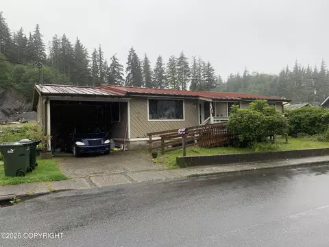 1120 E 4th St, Ketchikan, AK 99901