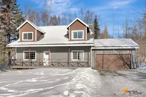 6981 W Cambridge Dr, Wasilla, AK 99623
